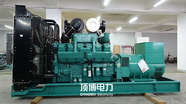 1000kw重慶康明斯柴油發(fā)電機(jī)組